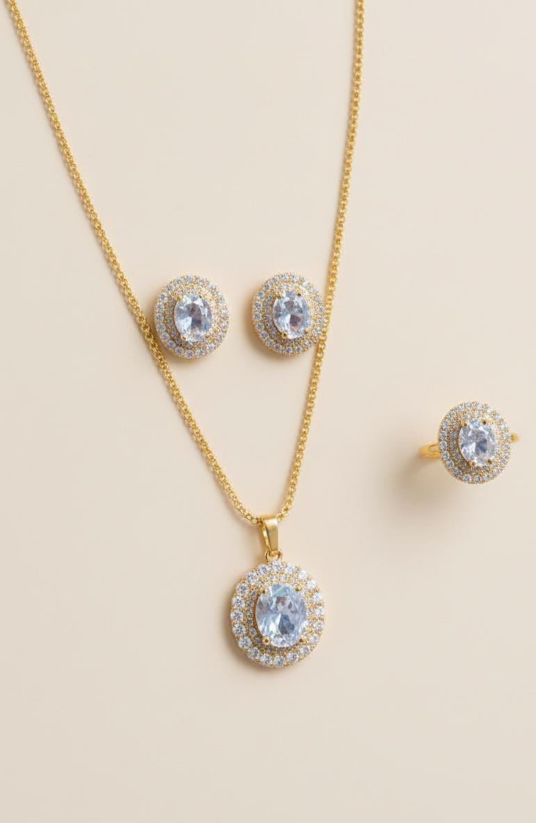 💎Emerald Elegance Halo Jewellery Set