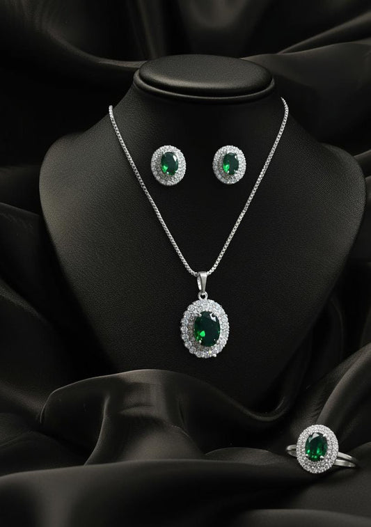 💎Emerald Elegance Halo Jewellery Set